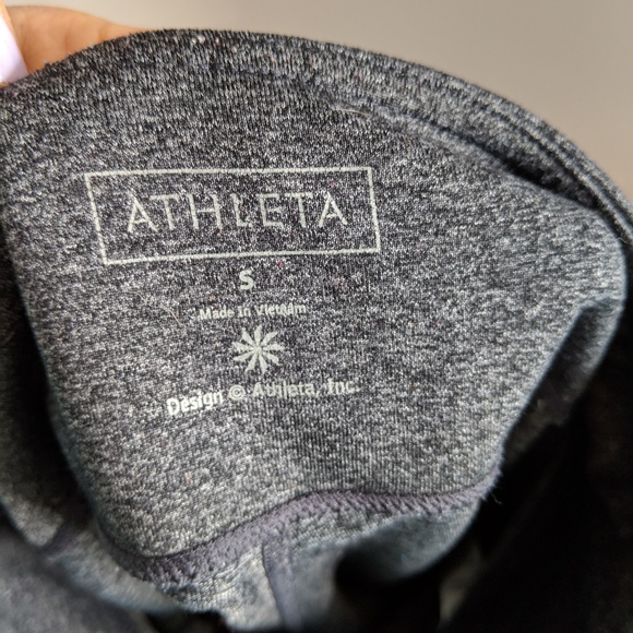 Athleta split Capri yoga - Picture 3 of 4